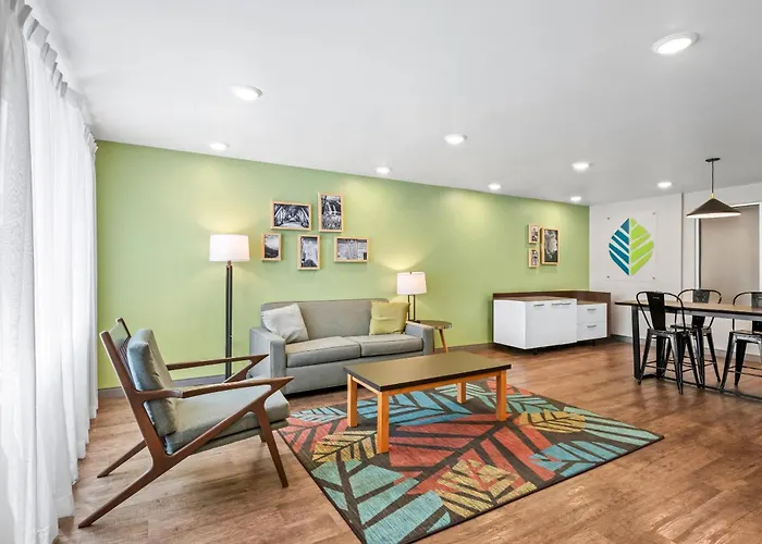 Woodspring Near Hanes Mall Winston-Salem